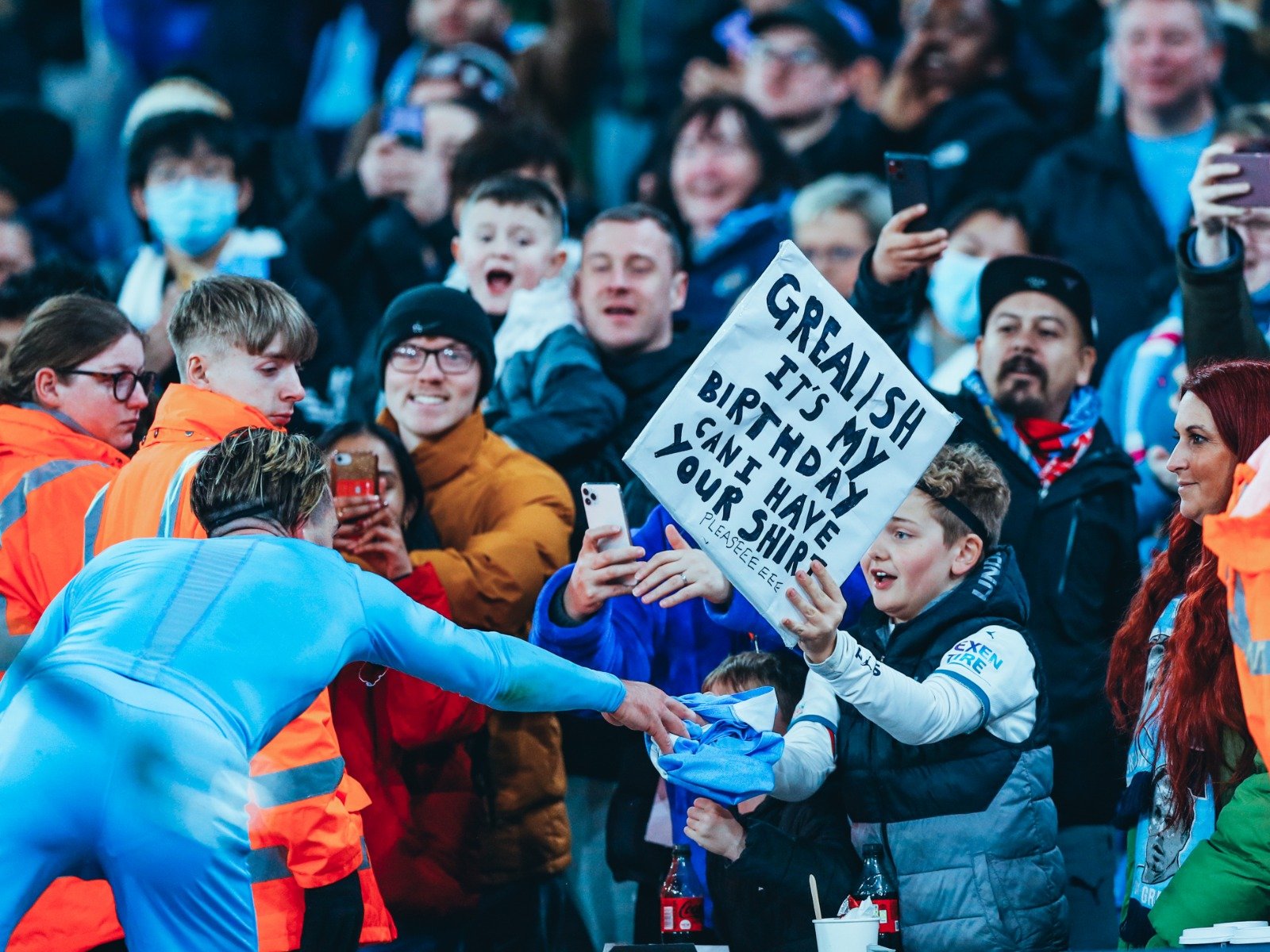 四轮六字头 四轮六字头